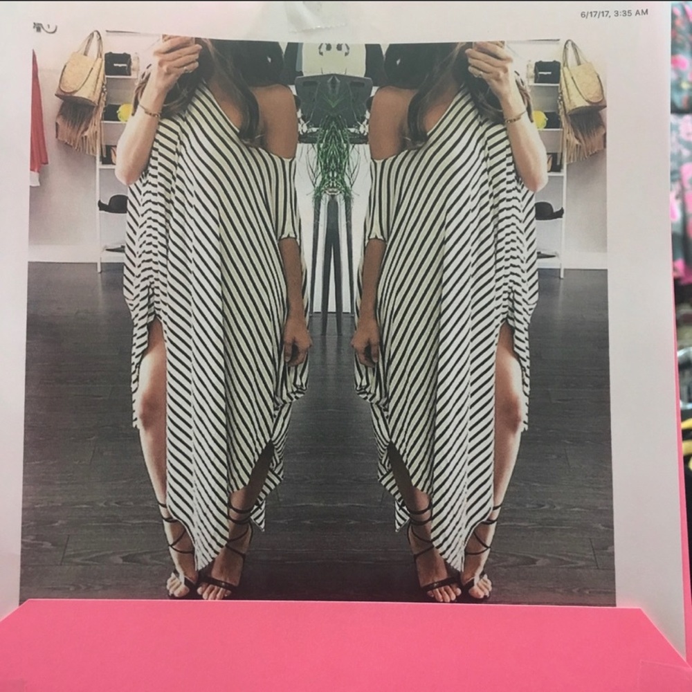 🎉SOLD 🎉Oversized maxi dress.